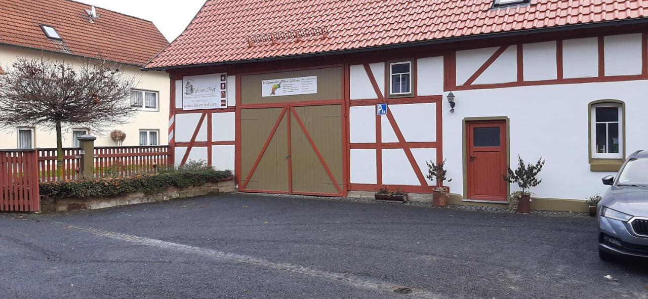Cafe Im Hof- Bed & Breakfast Streufdorf Exteriör bild