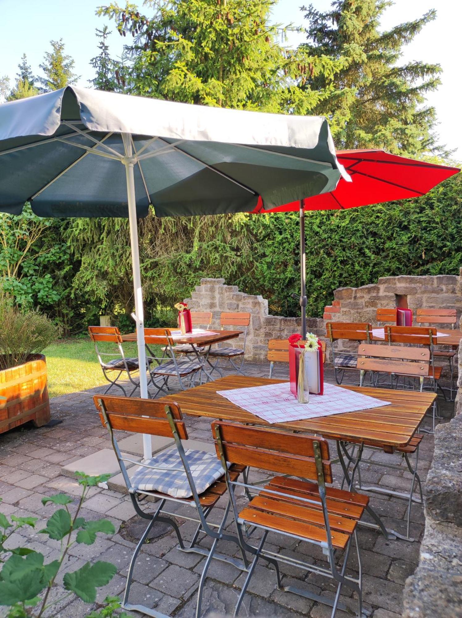 Cafe Im Hof- Bed & Breakfast Streufdorf Exteriör bild