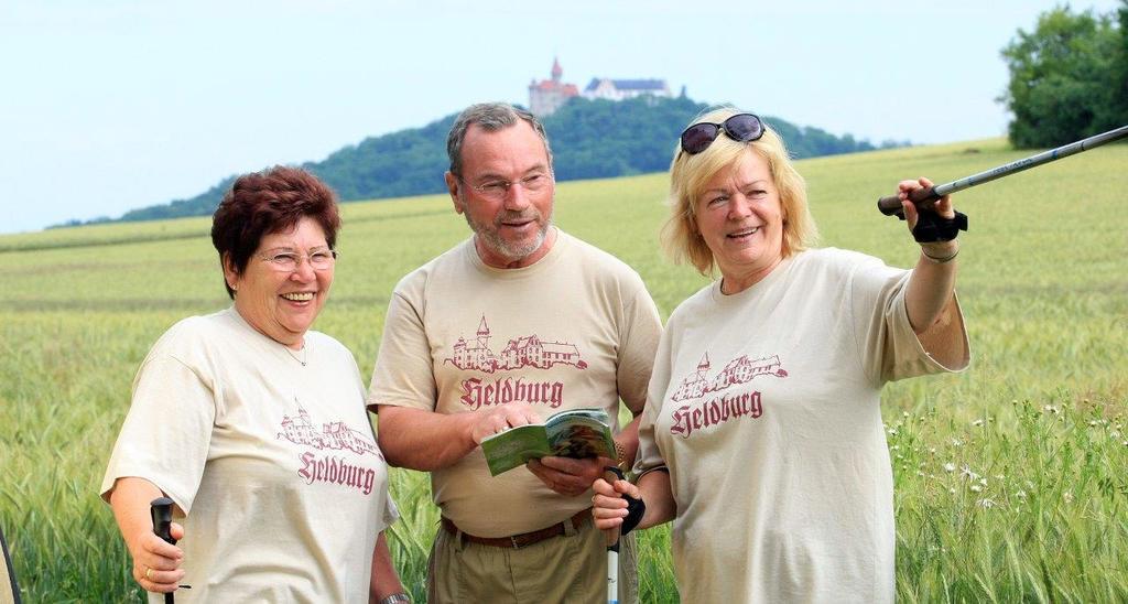 Cafe Im Hof- Bed & Breakfast Streufdorf Exteriör bild
